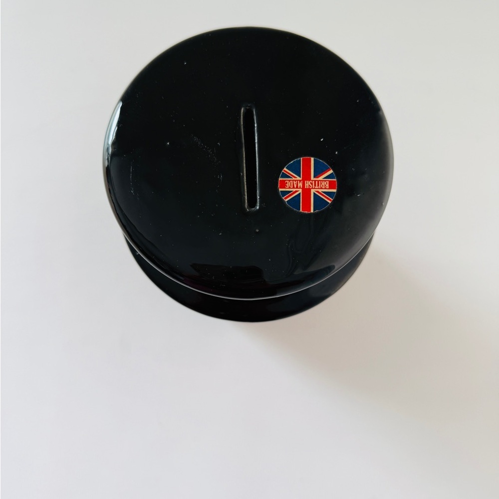 Vintage British Beefeater Yeoman Warder Ceramic Piggy Bank - Made in UK - Picture 7 of 7